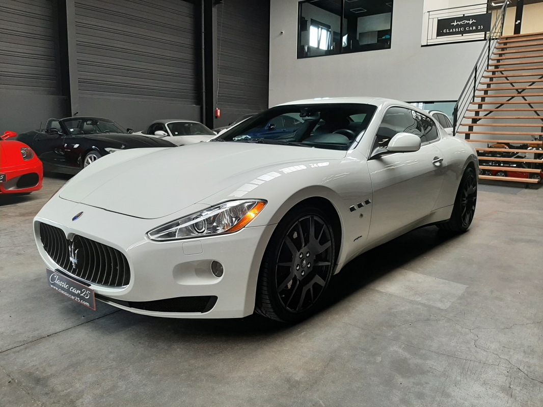 Maserati Granturismo V8 4,2L 405 ch BVA