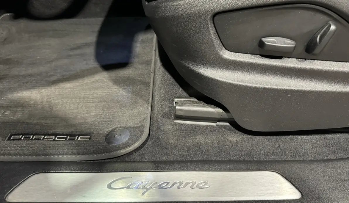 Porsche Cayenne coupé E-Hybrid 3.0 V6 462 ch 