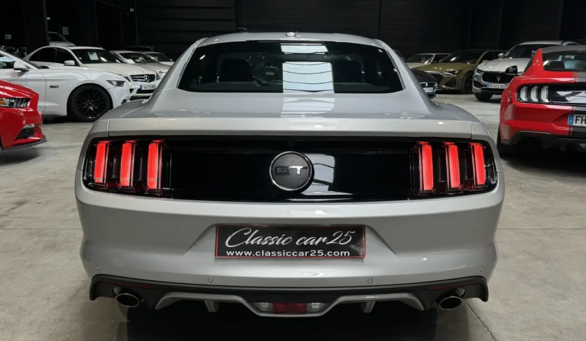 Ford Mustang GT Fastback 5.0 V8 421ch BVA