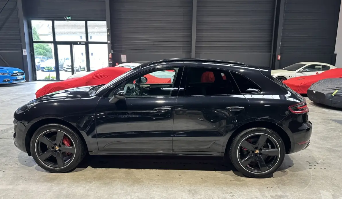 Porsche Macan Turbo 3.6 V6 400 ch