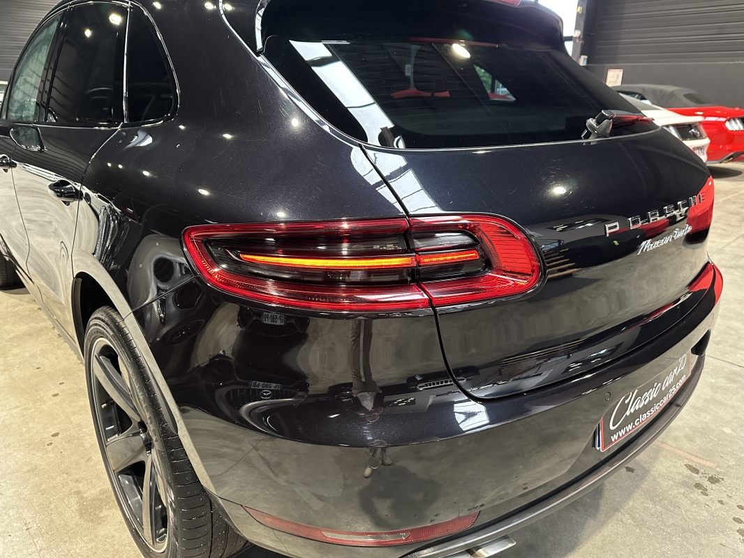 Porsche Macan Turbo 3.6 V6 400 ch