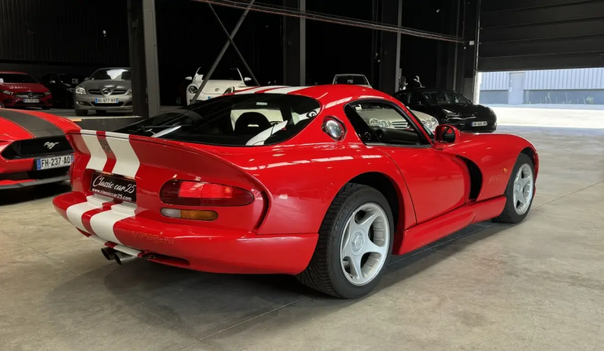 Chrysler Viper GTS 384 ch / 16.600 km / 2e mains