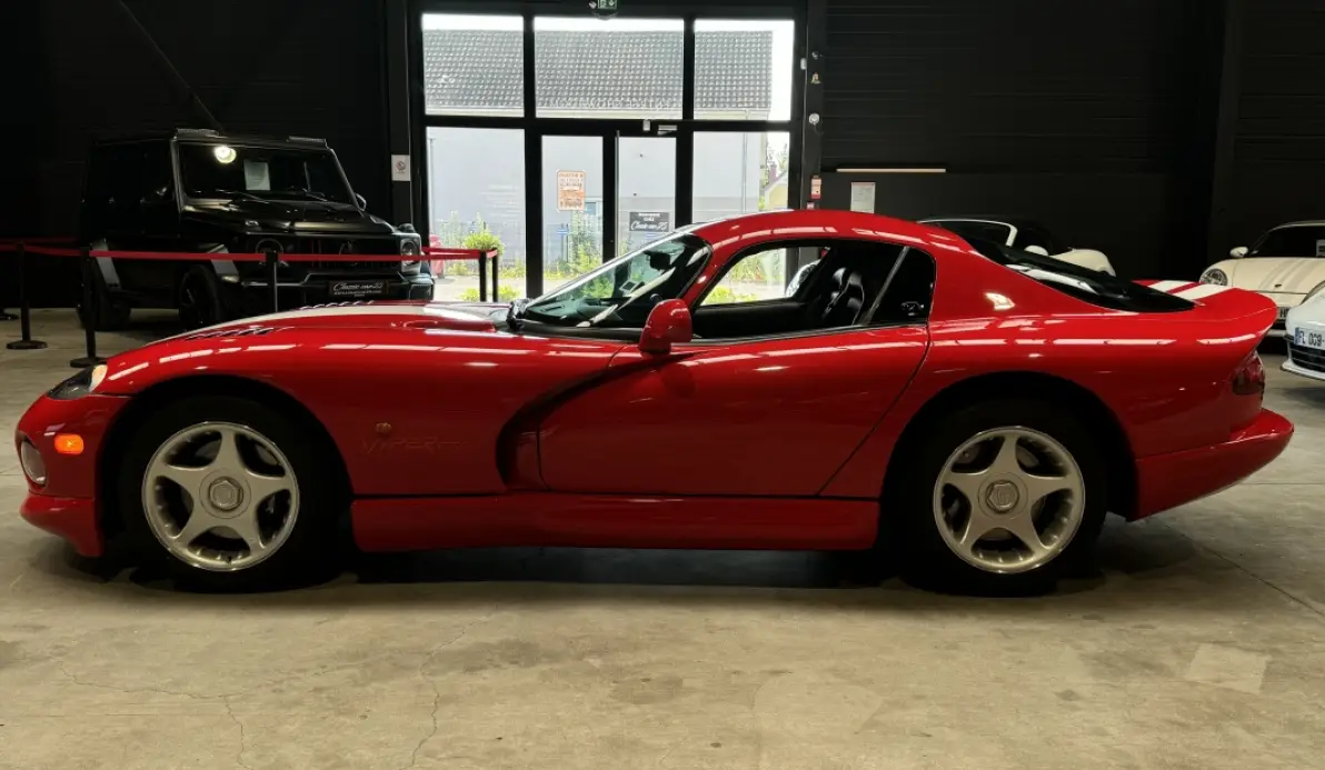 Chrysler Viper GTS 384 ch / 16.600 km / 2e mains