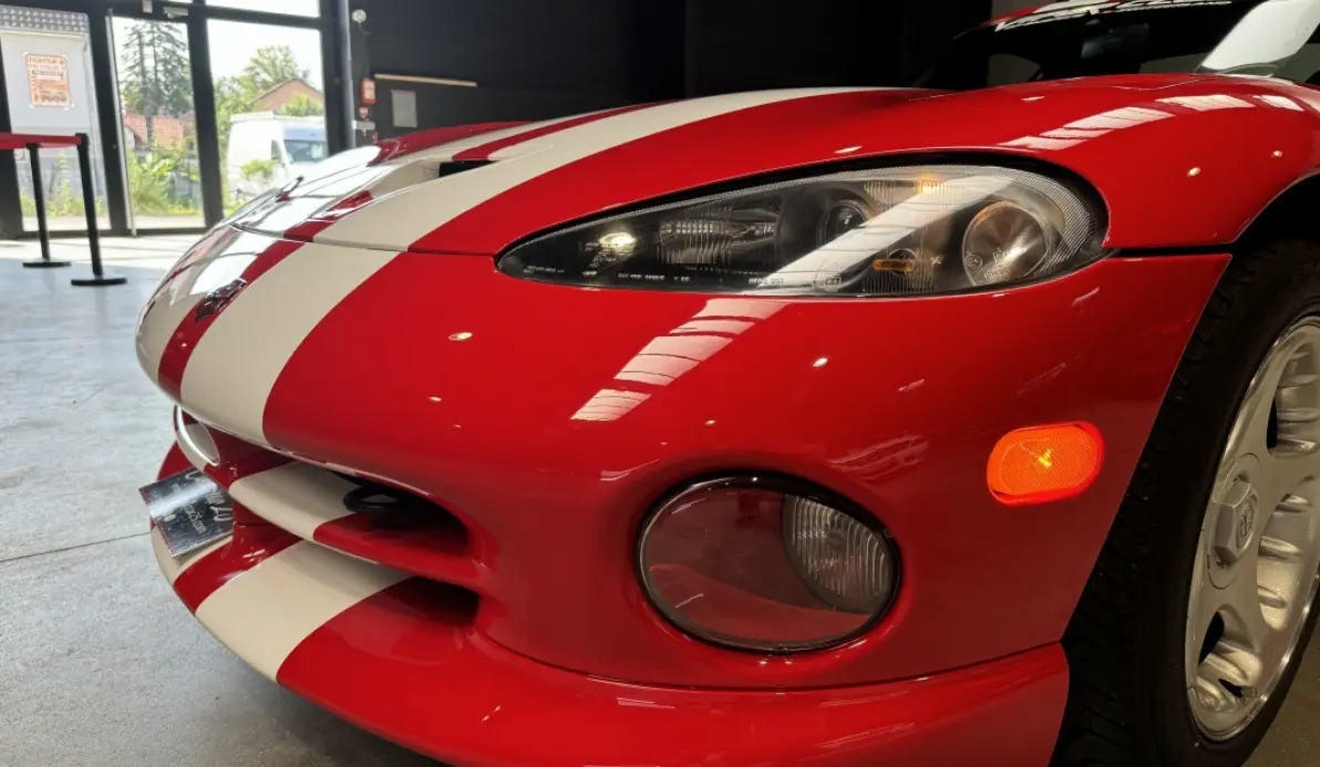 Chrysler Viper GTS 384 ch / 16.600 km / 2e mains