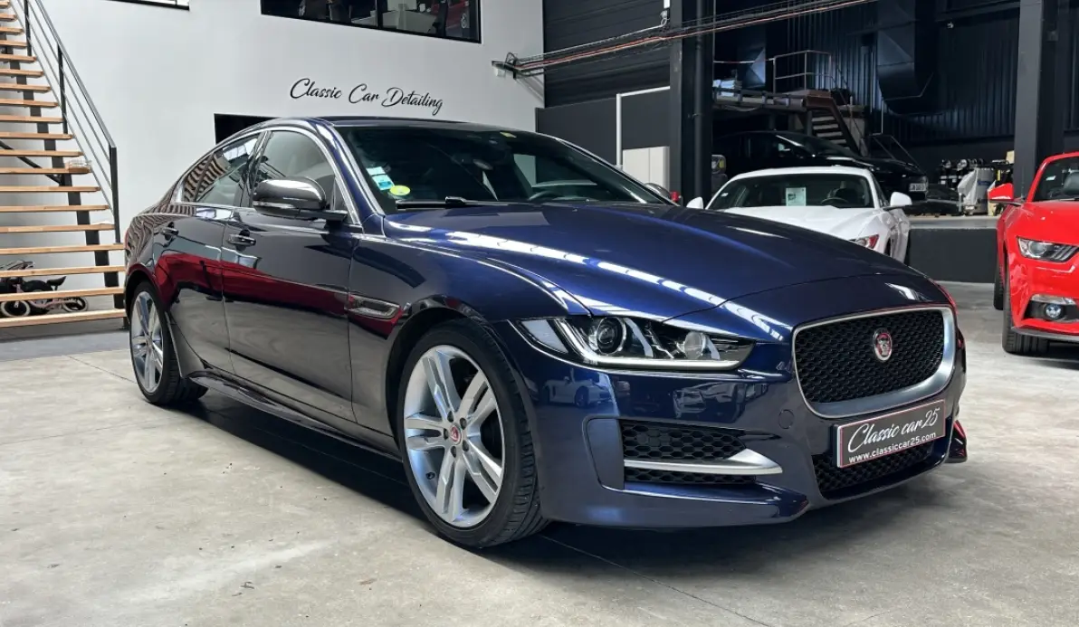 Jaguar XE 2.0 D R Sport 180 ch