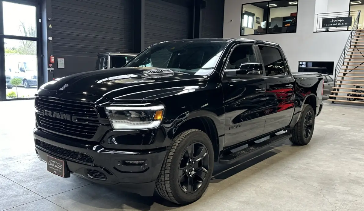 Dodge RAM 1500 HEMI 5,7L Sport