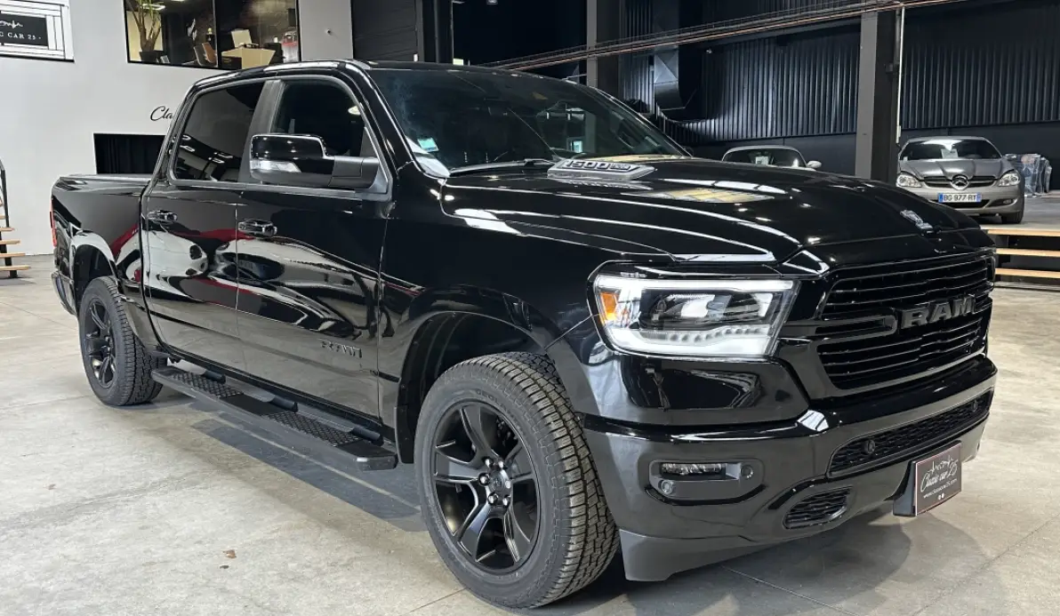 Dodge RAM 1500 HEMI 5,7L Sport