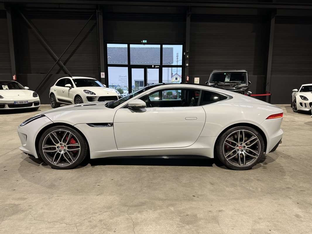 Jaguar F-Type R 550 ch BVA 