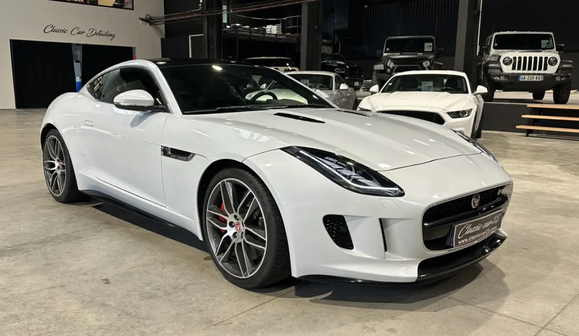 Jaguar F-Type R 550 ch BVA 