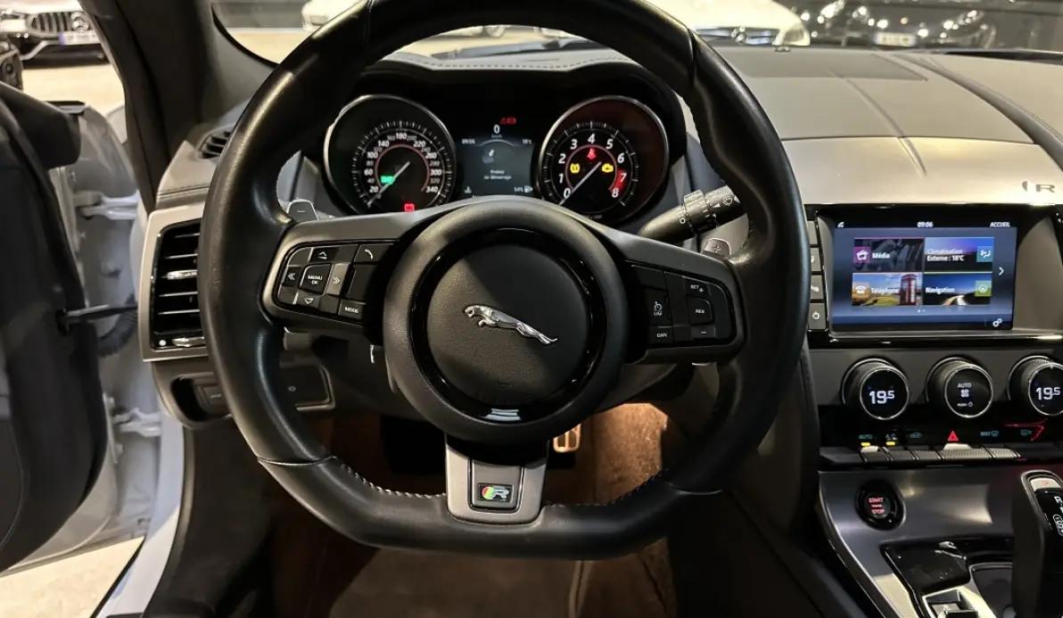 Jaguar F-Type R 550 ch BVA 