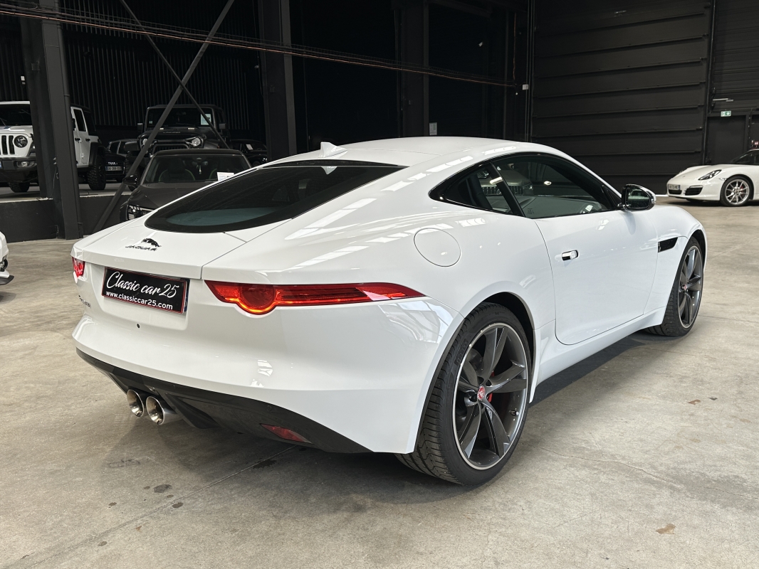 Jaguar F-Type