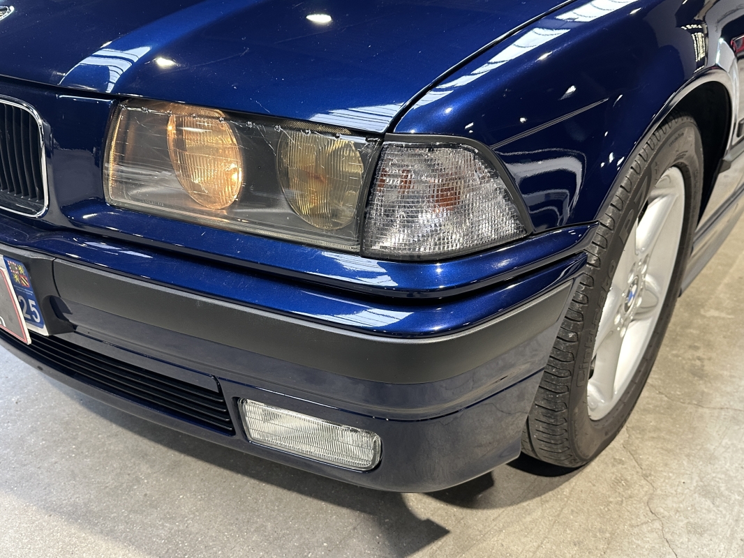 Bmw Série 3 325i E36 Cabriolet BVA