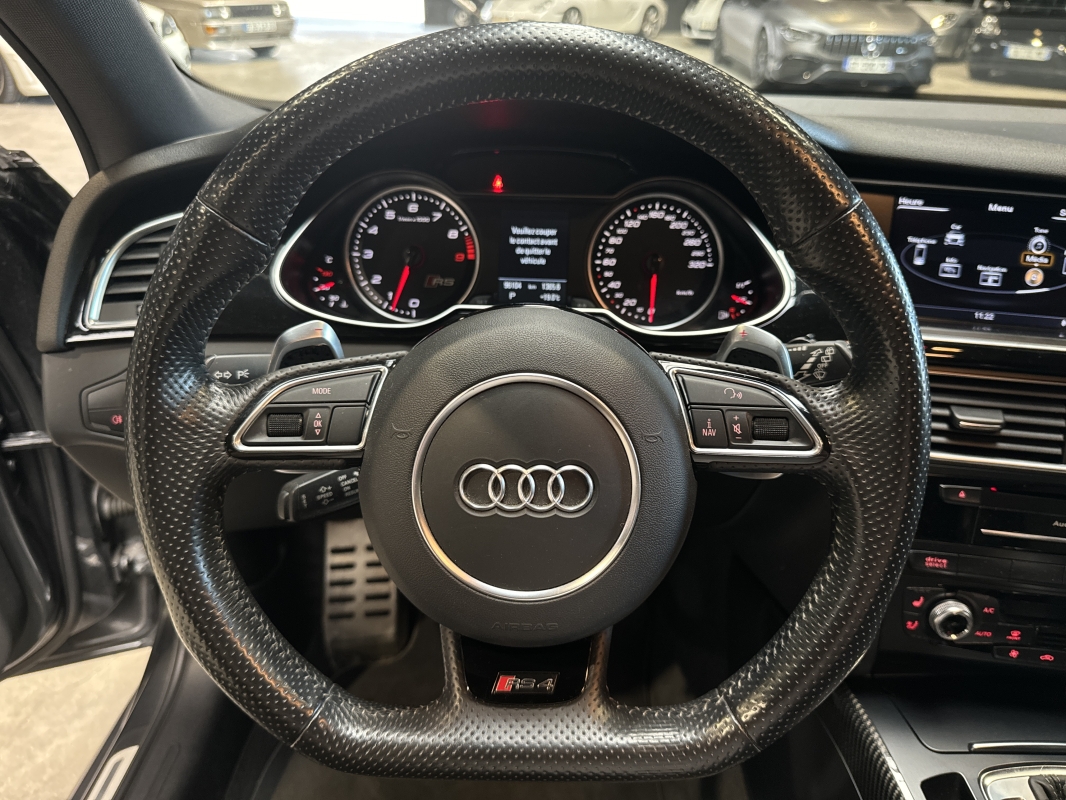 Audi RS4 AVANT 4.2 V8 FSI 450CH QUATTRO S TRONIC 7