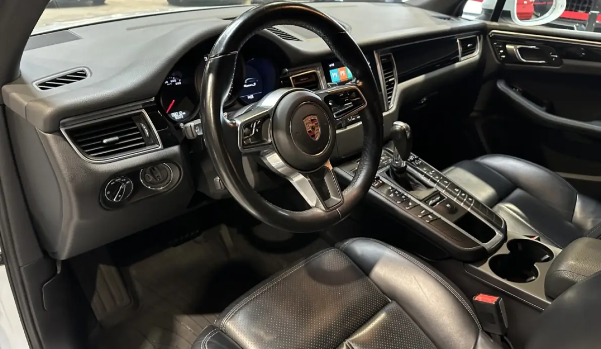 Porsche Macan S 3.0 V6 258 ch