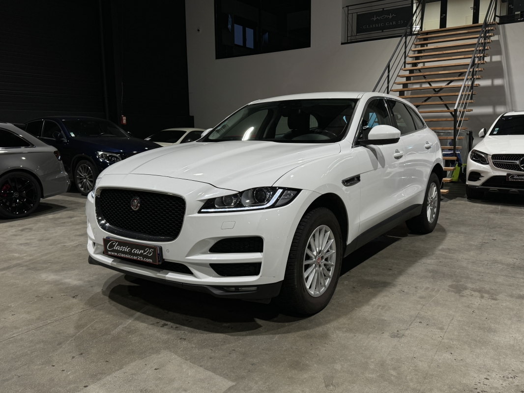 Jaguar F-Pace V6 3.0D 300CH R-SPORT 4X4 BVA8