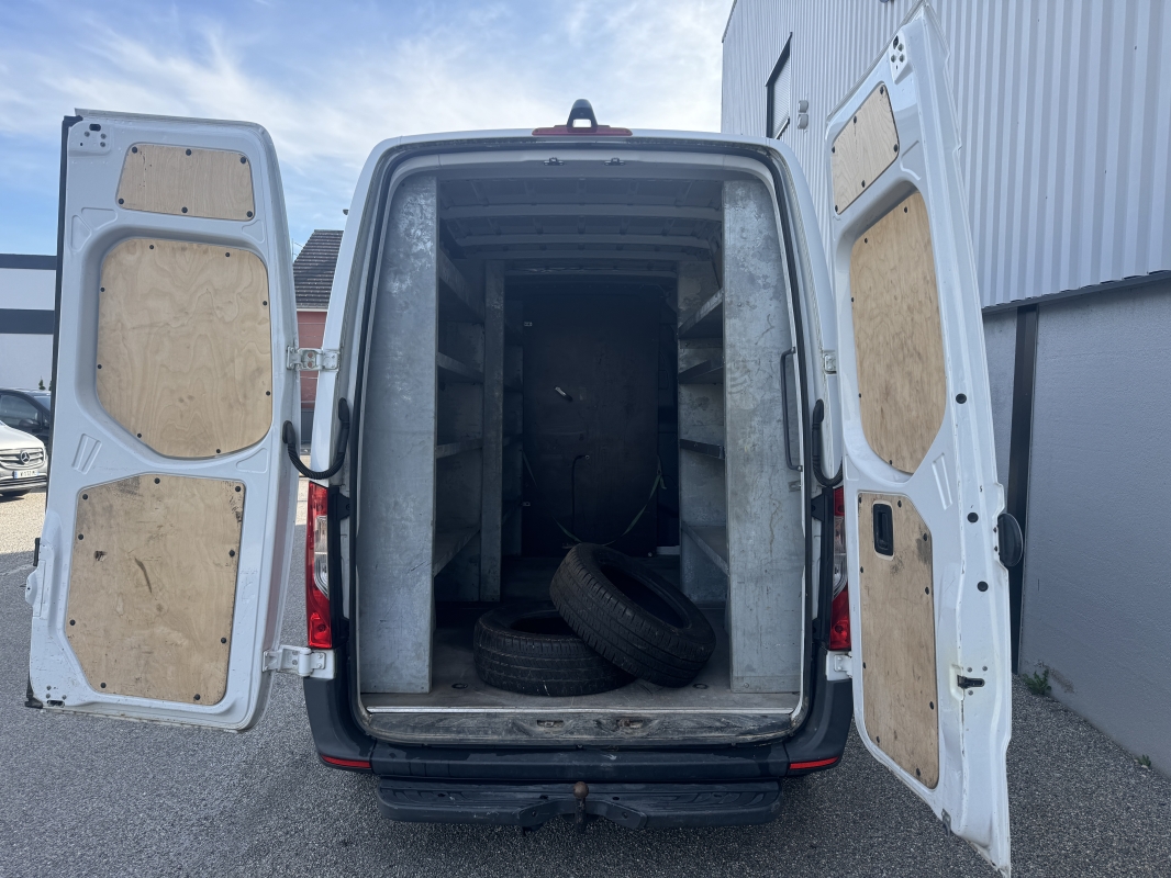 Mercedes Sprinter 211 CDI 37S 3T0 4X2 7G TRONIC