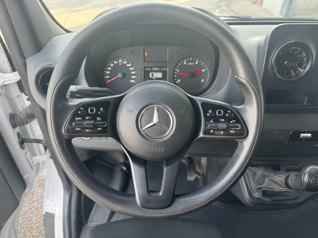 Mercedes Sprinter