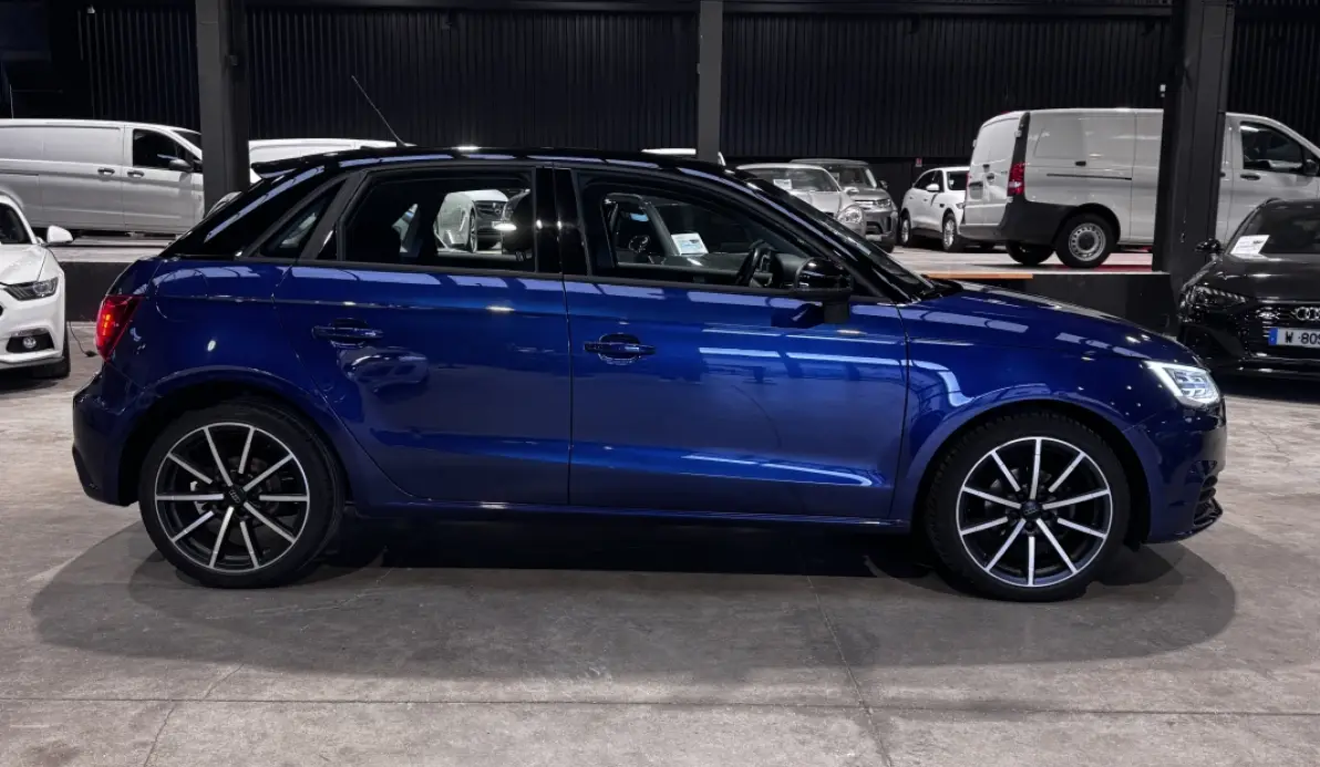 Audi A1 SPORTBACK 1.0 TFSI 95CH ULTRA MIDNIGHT SERIES