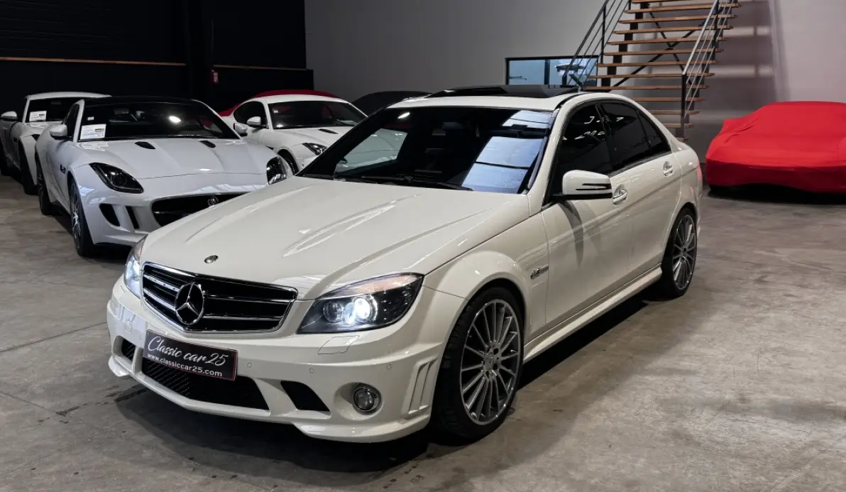 Mercedes Classe C 63 AMG PACK PERFORMANCE