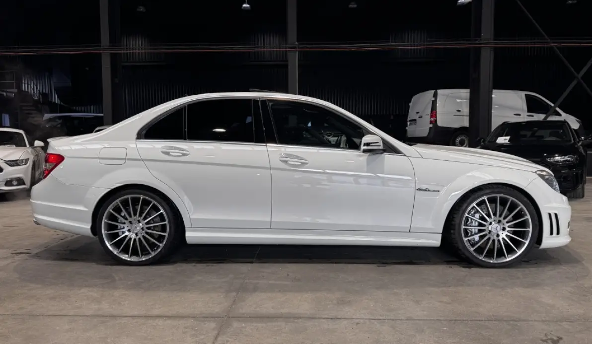 Mercedes Classe C 63 AMG PACK PERFORMANCE