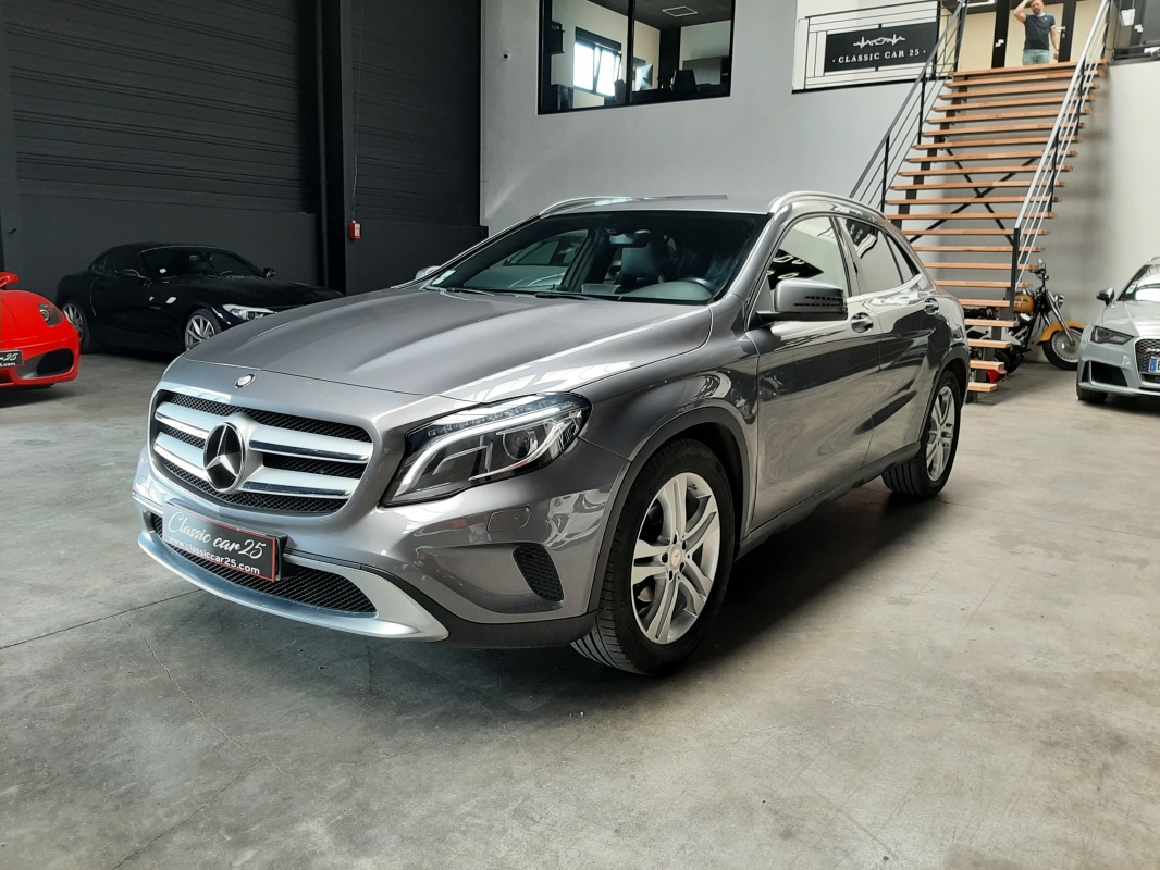 Mercedes GLA