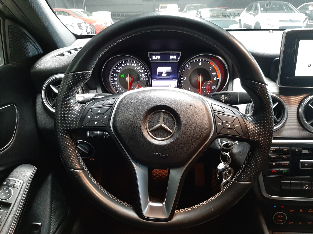 Mercedes GLA